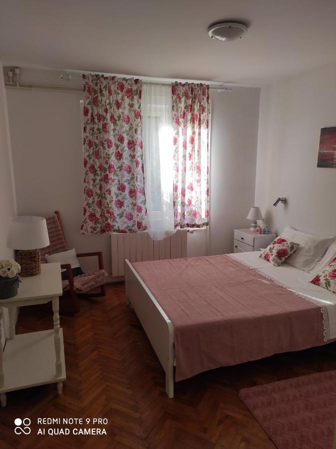 Kuca Za Odmor Mana Villa Lun  Buitenkant foto